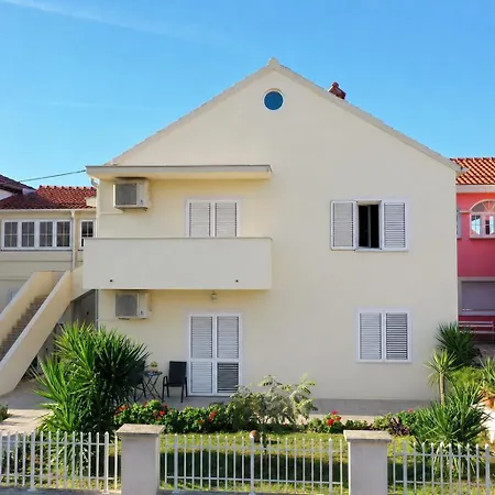Adriatic Opal With Terrace And Private Parking アパート *
