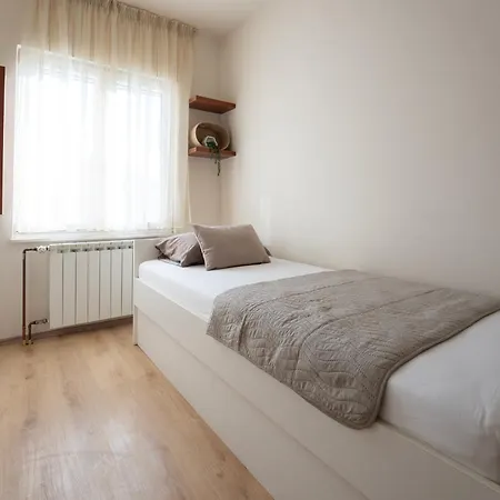Adriatic Opal With Terrace And Private Parking * ザダル